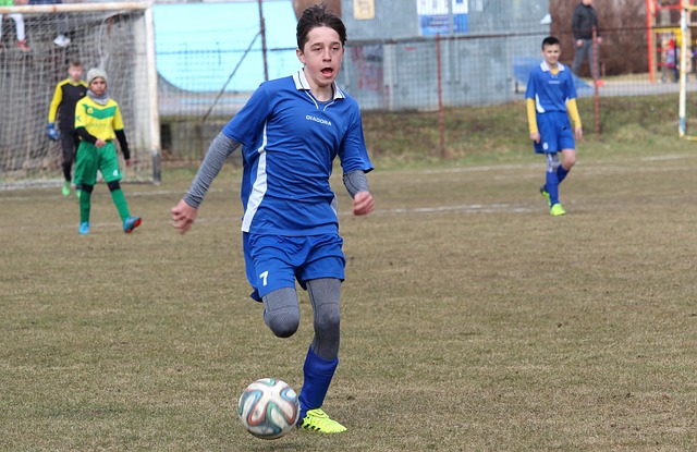 世界杯位置稳了？邮报：凯恩、贝林等五人参与英格兰队新球衣拍摄